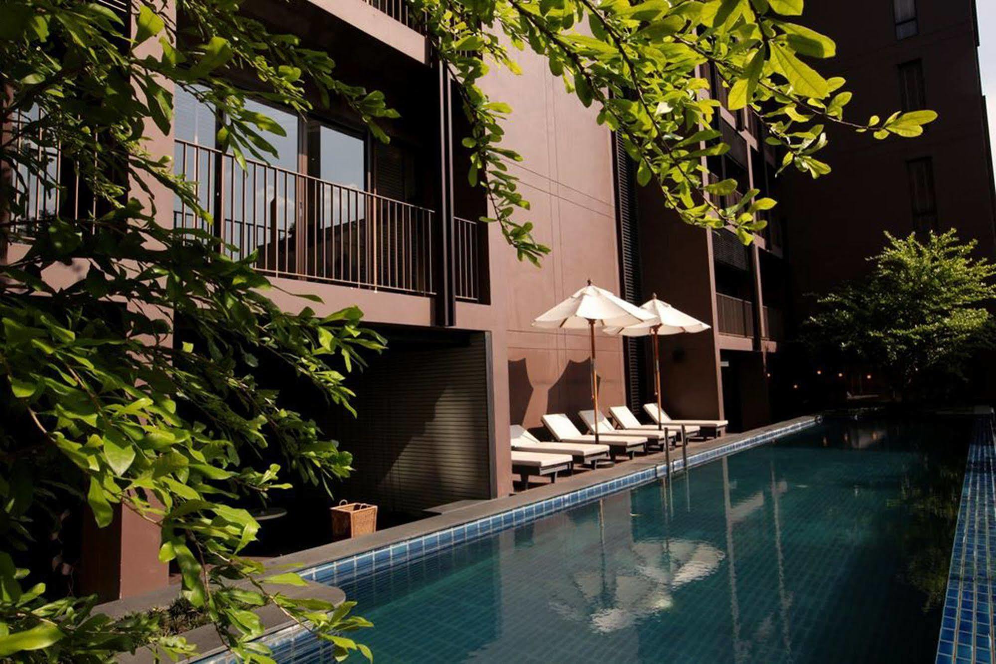 Tenface Bangkok Buitenkant foto